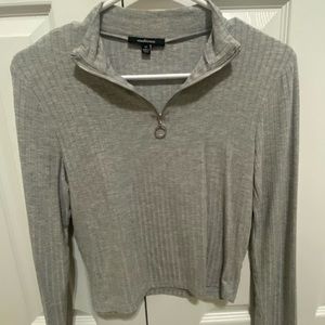 Long Sleeve- Light Grey